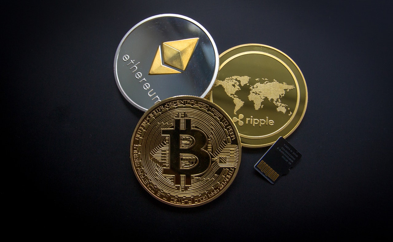 Read more about the article Cryptocurrency: Beginners Guide